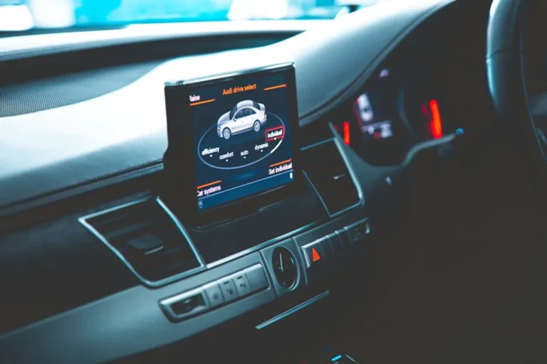 Automobileinfoz Explained: Features, Search Intent, and Safer Alternatives