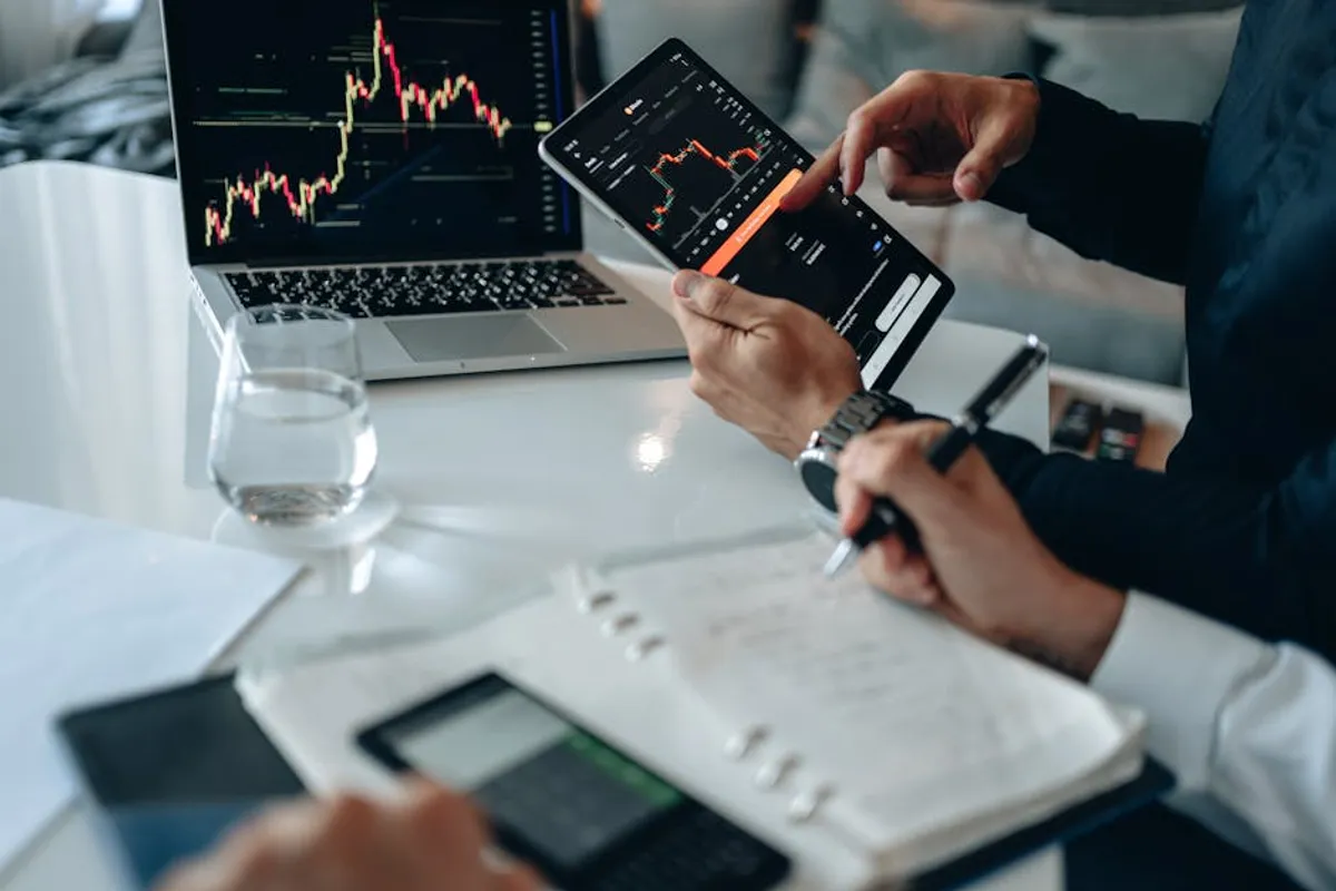 Economicweeklynews Explained: Features, Search Intent, and Safer Alternatives