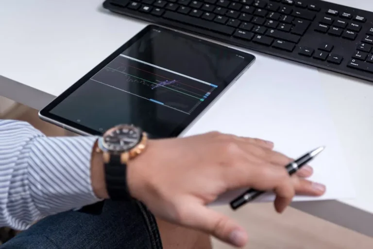 Smartbluetechnology Explained: Features, Search Intent, and Safer Alternatives
